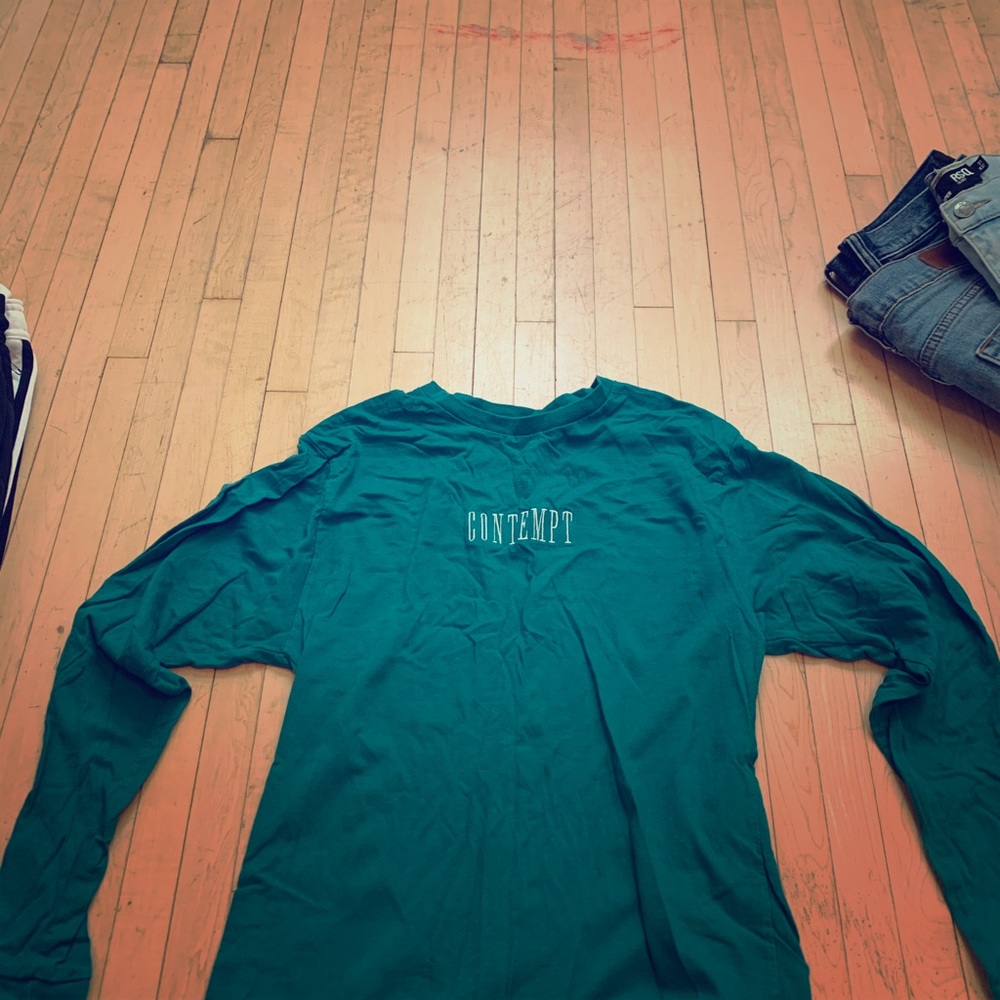 Pacsun contempt tee